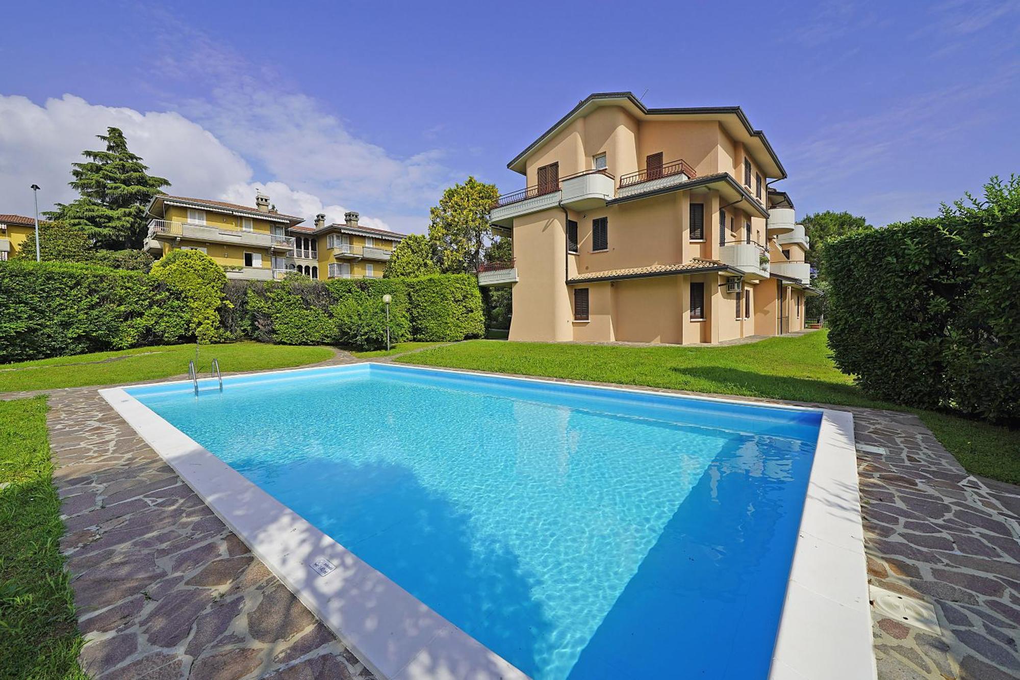 Borgo Del Grillo P2-9 By Wonderful Italy Apartment Sirmione Exterior photo